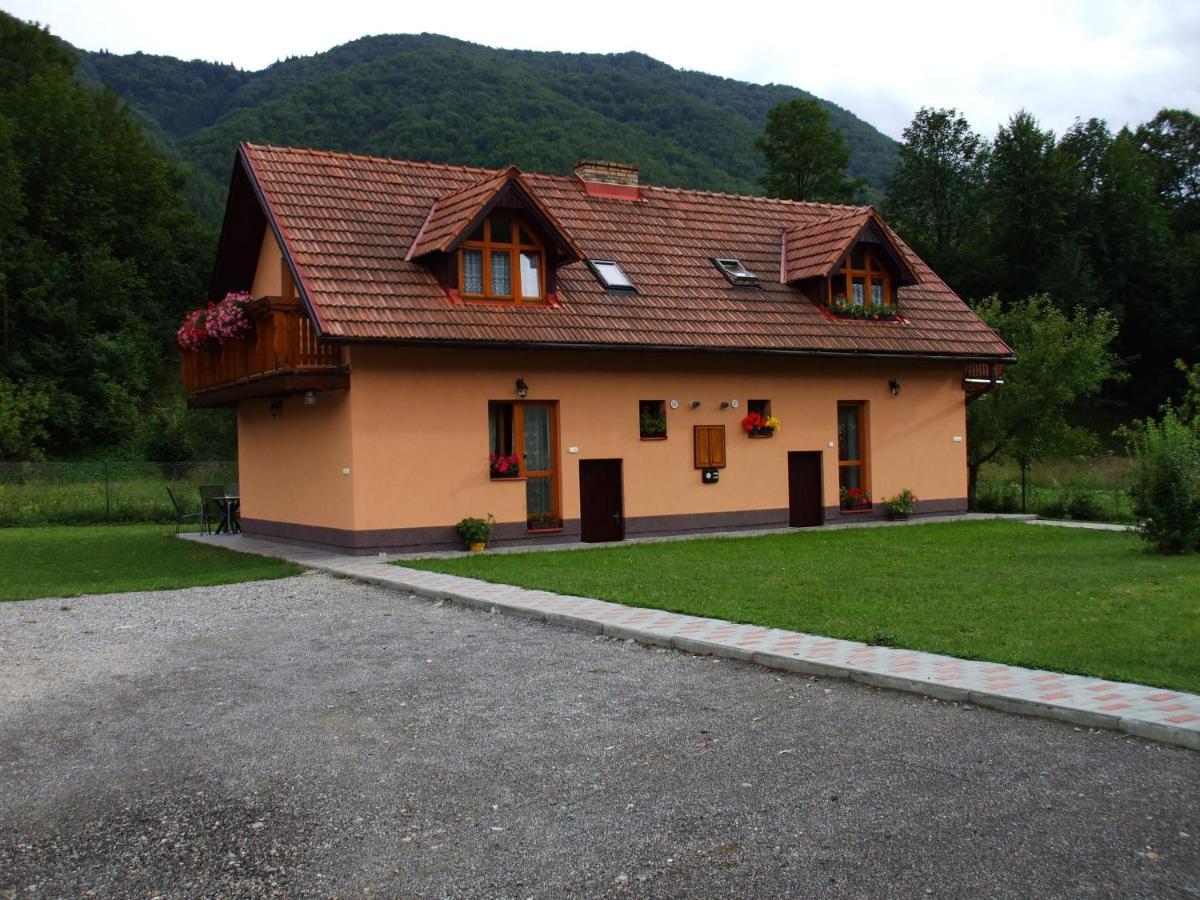 Апартаменты Privat Sokolie Терхова Экстерьер фото